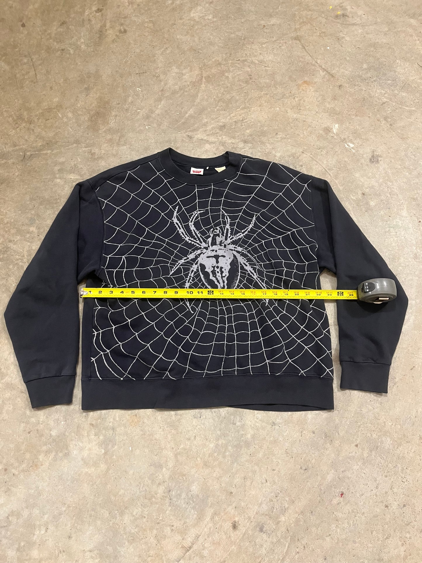 Levis Spider Crewneck