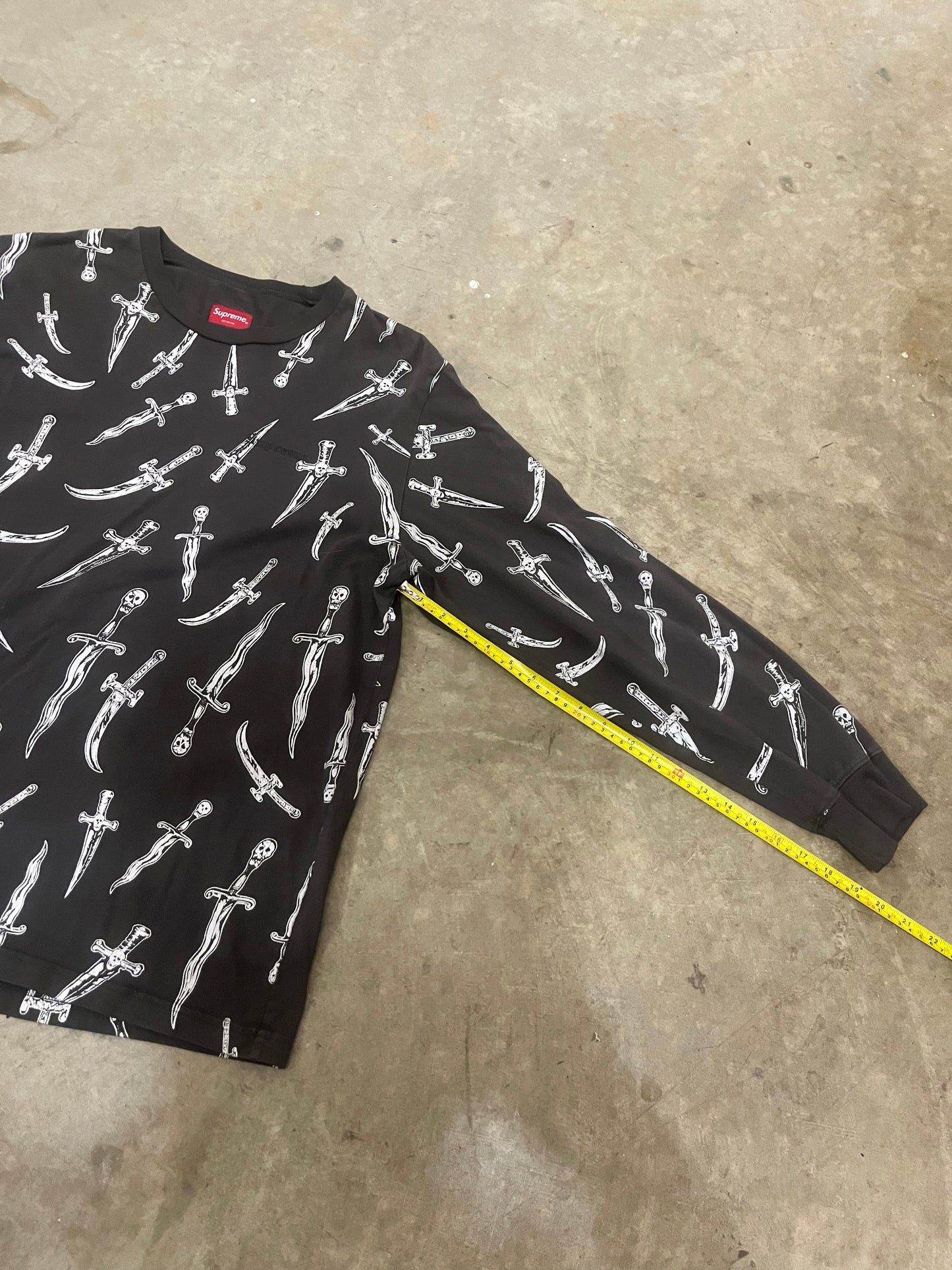 Supreme Dagger L/S