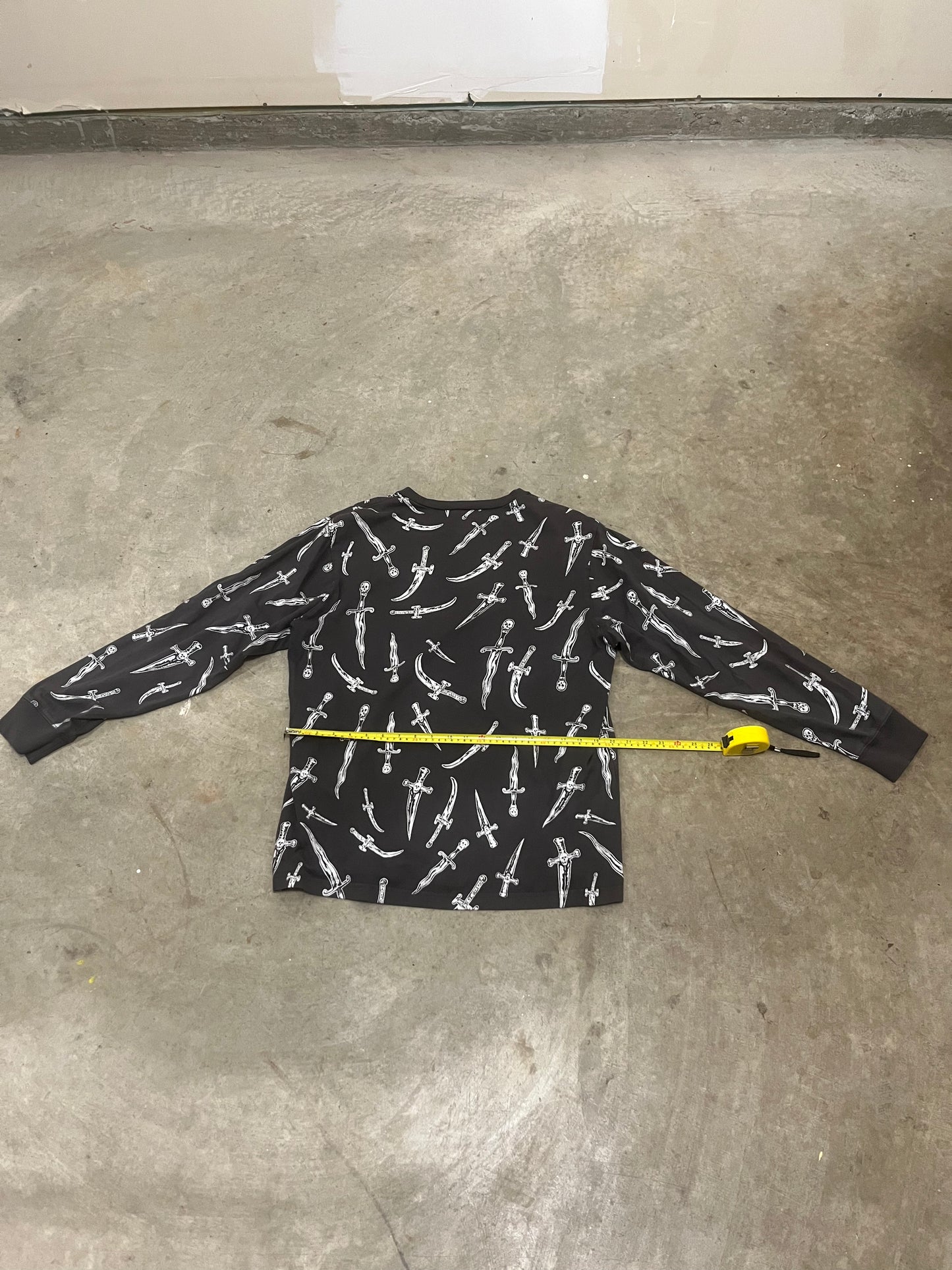 Supreme Dagger L/S